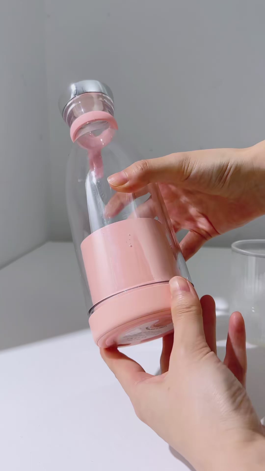 Electric Juicer Cup – Cute Portable 6-Blade Blender